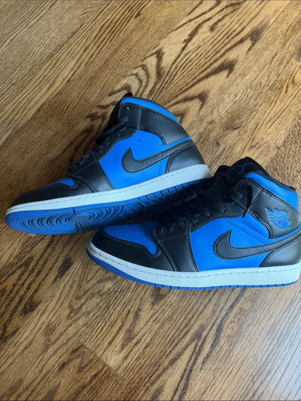 Jordan Men's Sneakers in Black and Blue size 11.5